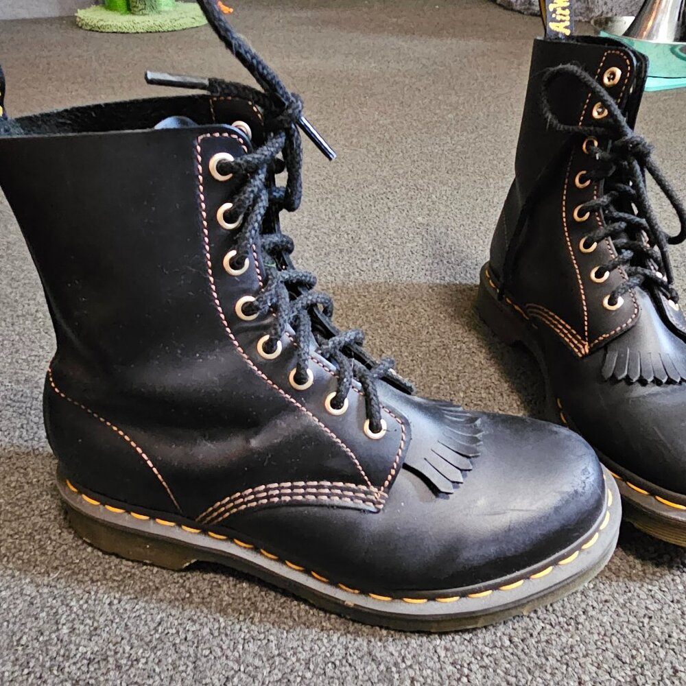 Dr. Martens 1460 Pascal Boot